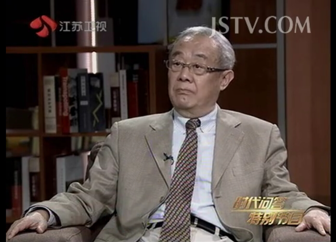zhujingwen.jpg